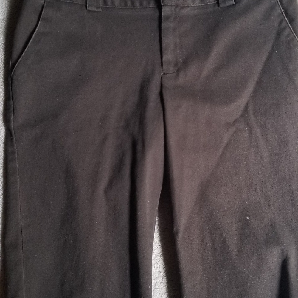Caslon capris